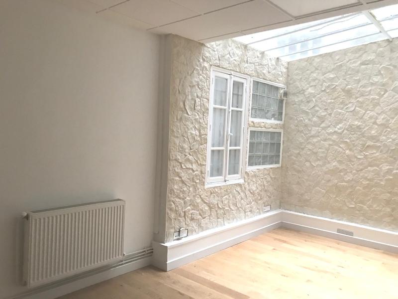 Fonds de commerce - 195 m²