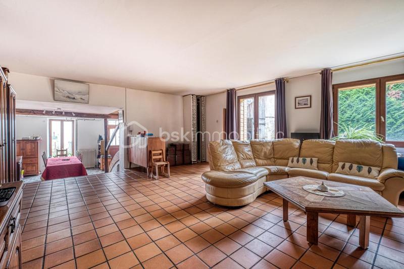 Maison - 136 m² - 7 pièces