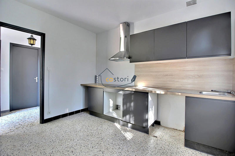 Maison - 98 m² - 5 pièces