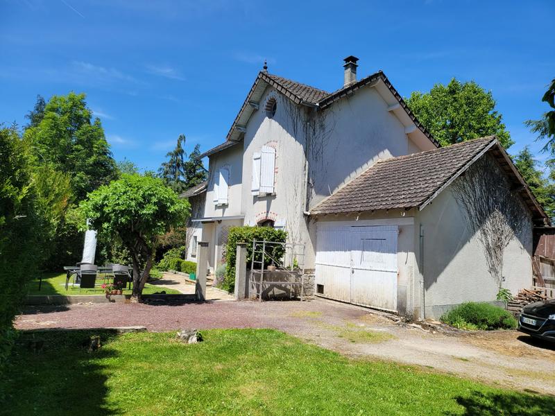 Maison - 130 m² - 6 pièces