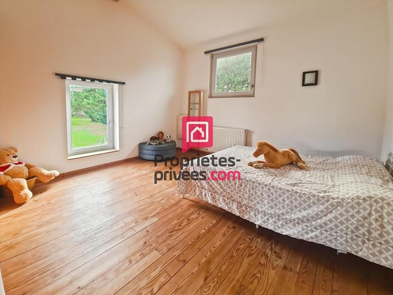 Maison - 273 m² - 8 pièces