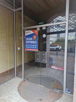 Local commercial - 160 m²