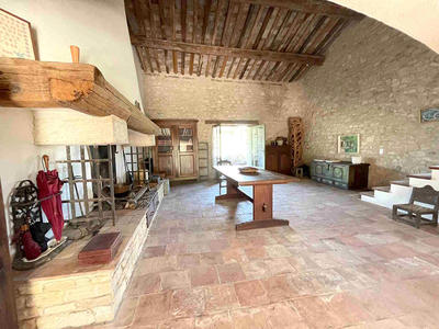 Maison - 427 m² - 10 pièces