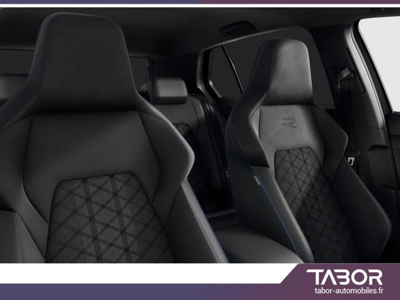 Volkswagen Golf 8 eTSI 150 Dsg R-Line Matrix