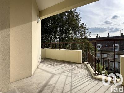 Appartement - 94 m² - 5 pièces