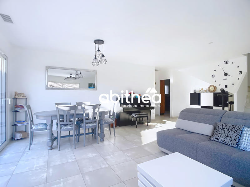 Villa - 120 m² - 4 pièces