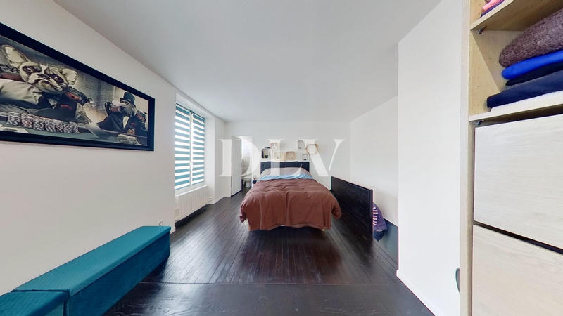 Appartement - 183 m² - 6 pièces