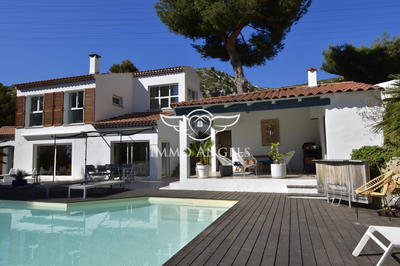 Villa - 194 m² - 7 pièces