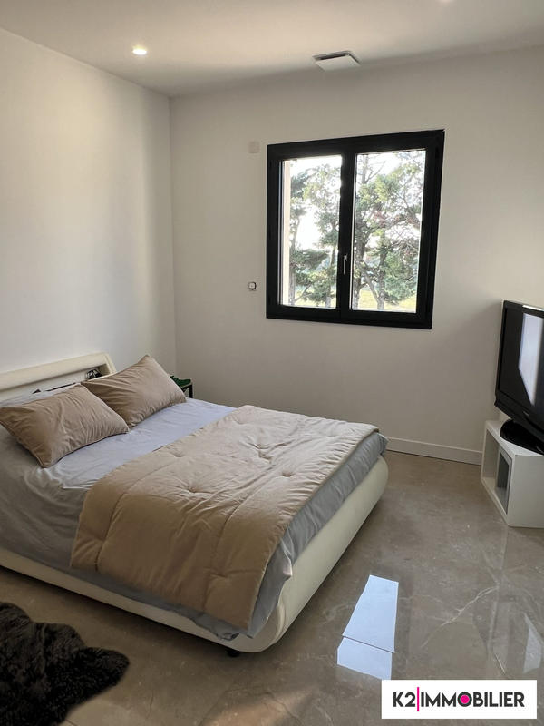 Villa - 160 m² - 5 pièces