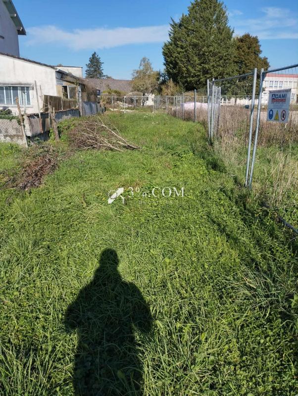 Terrain constructible - 638 m²