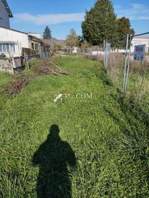 Terrain constructible - 638 m²