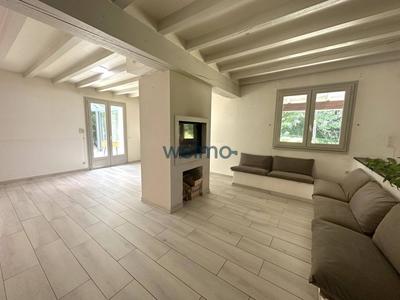 Maison - 245 m² - 8 pièces