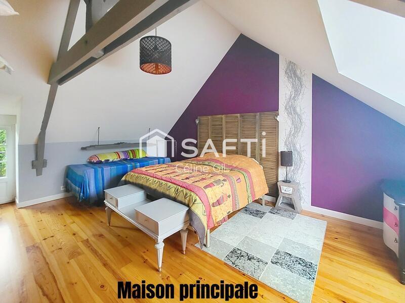 Maison - 395 m² - 13 pièces