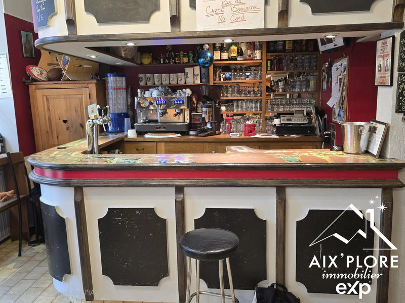 Fonds de commerce - 61 m²