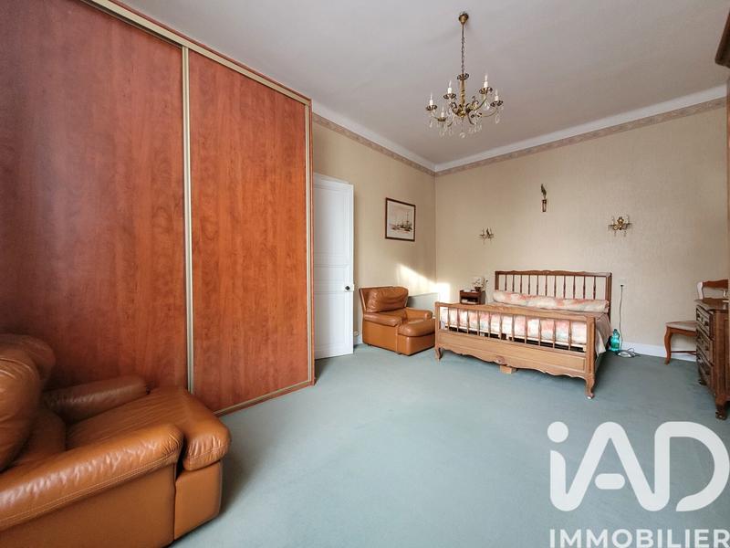 Maison - 104 m² - 7 pièces