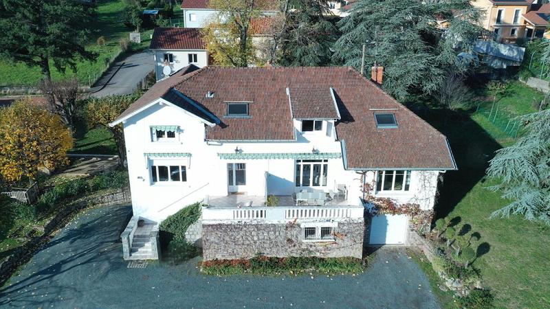 Maison - 350 m² - 14 pièces