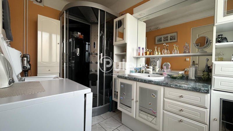 Maison - 74 m² - 5 pièces