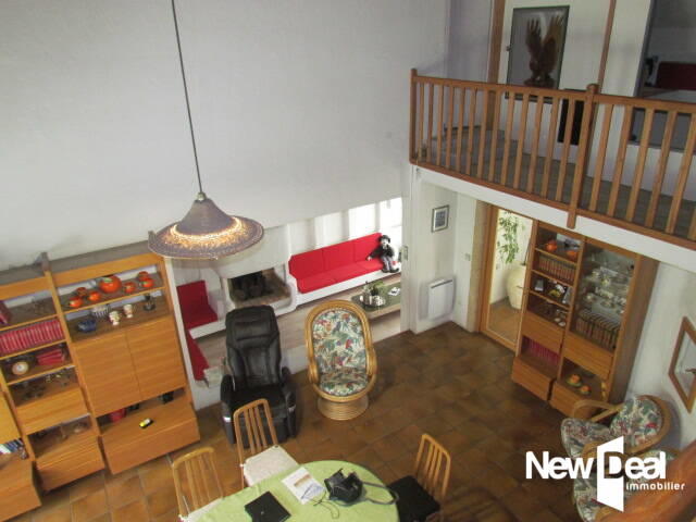 Maison - 167 m² - 7 pièces