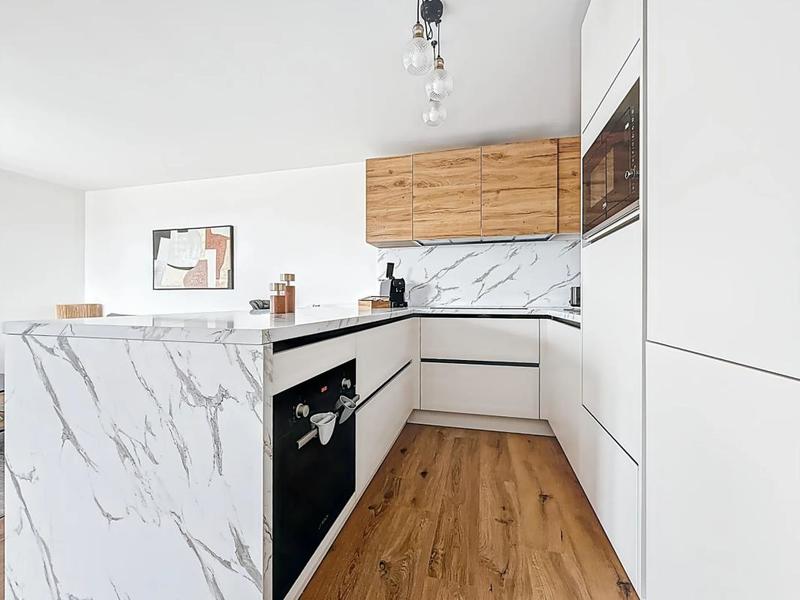 Appartement - 81 m² - 4 pièces