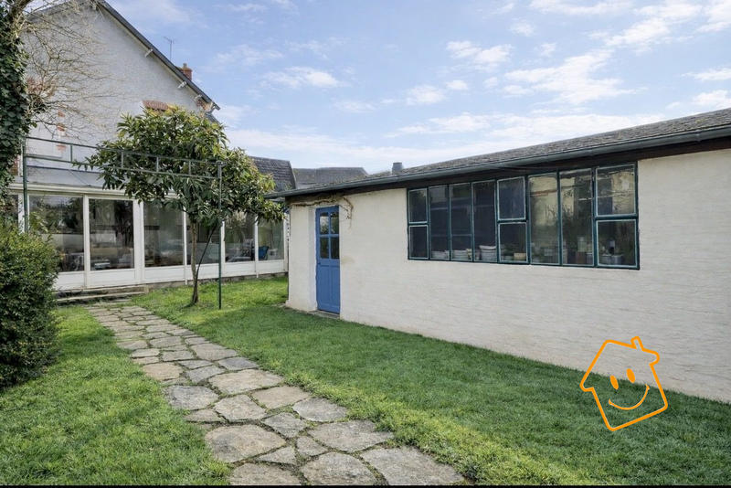 Maison - 185 m² - 7 pièces