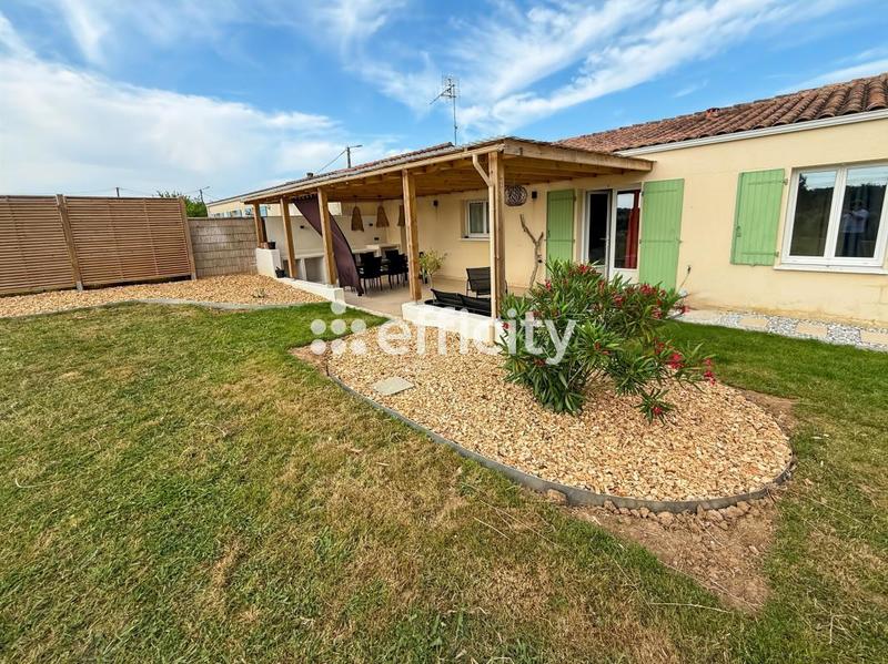 Maison - 85 m² - 4 pièces