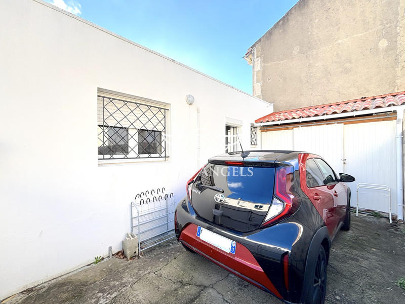 Maison traditionnelle - 87 m² - 4 pièces