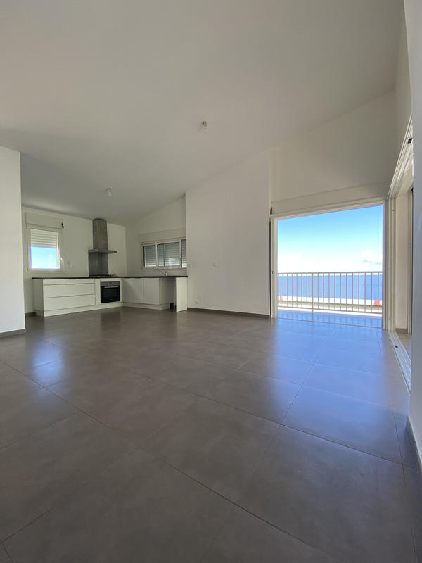 Villa - 92 m² - 4 pièces