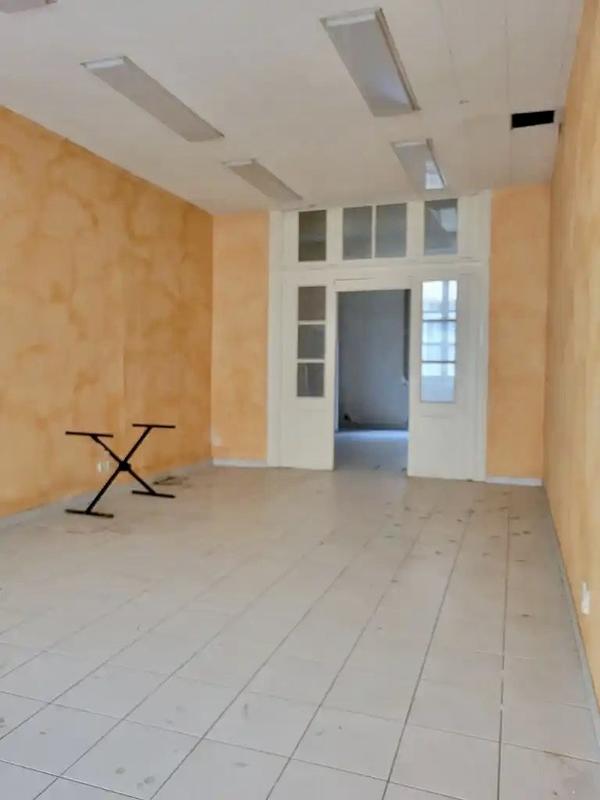 Fonds de commerce - 60 m²