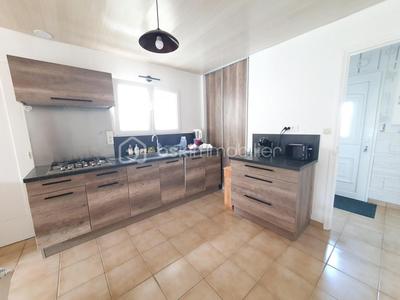 Maison - 140 m² - 7 pièces