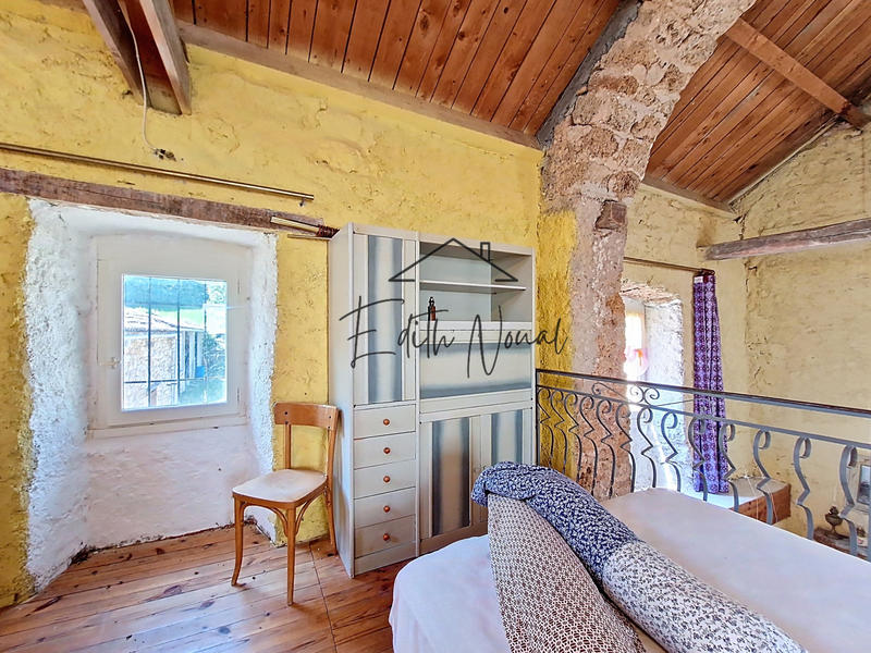 Maison de village - 71 m² - 2 pièces