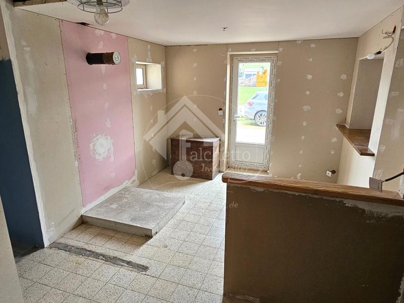 Maison de village - 100 m² - 4 pièces