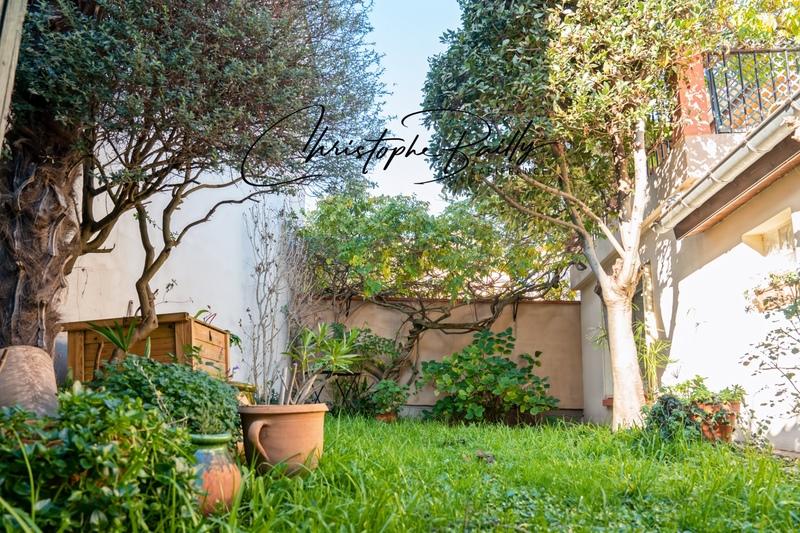 Maison traditionnelle - 153 m² - 6 pièces