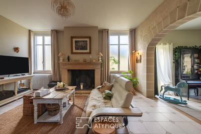 Maison - 303 m² - 10 pièces