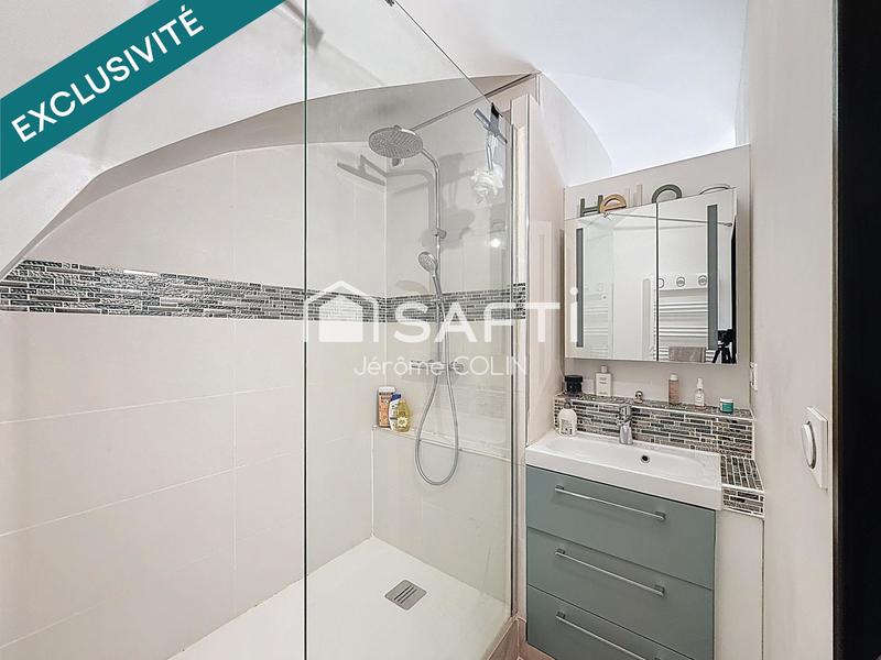 Appartement - 125 m² - 6 pièces