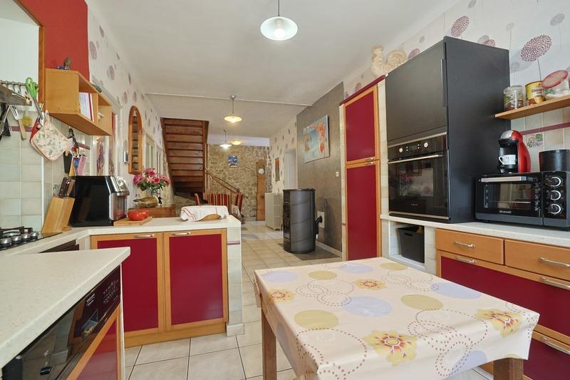 Maison de village - 257 m² - 9 pièces