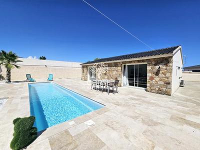 Propriété - 240 m² - 10 pièces