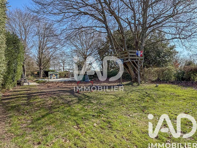 Maison - 175 m² - 8 pièces