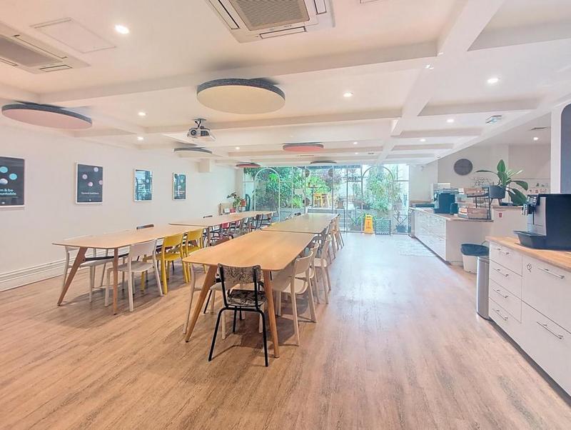 Bureau - 70 m² - 2 pièces