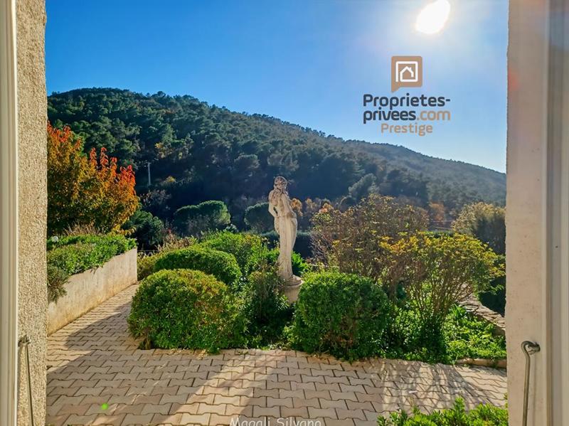 Villa - 173 m² - 5 pièces