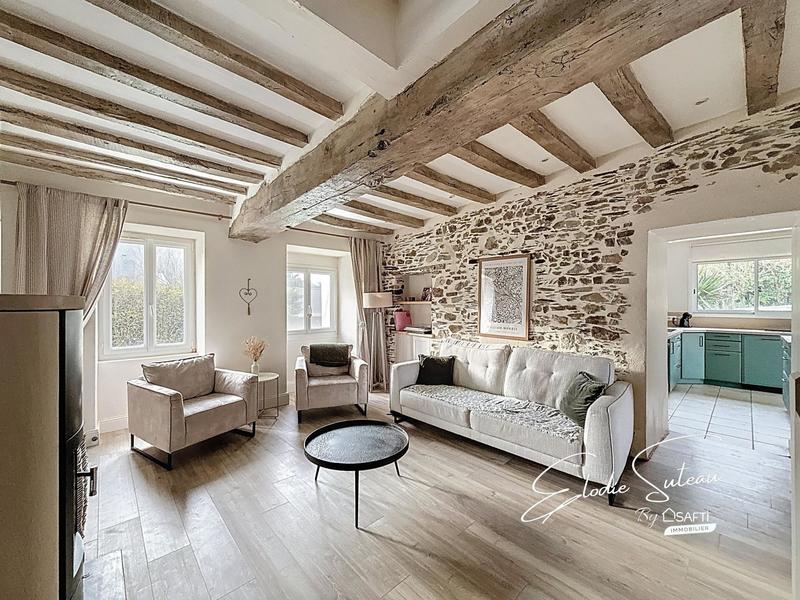 Maison - 145 m² - 6 pièces