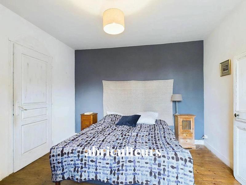 Maison ancienne - 370 m² - 10 pièces