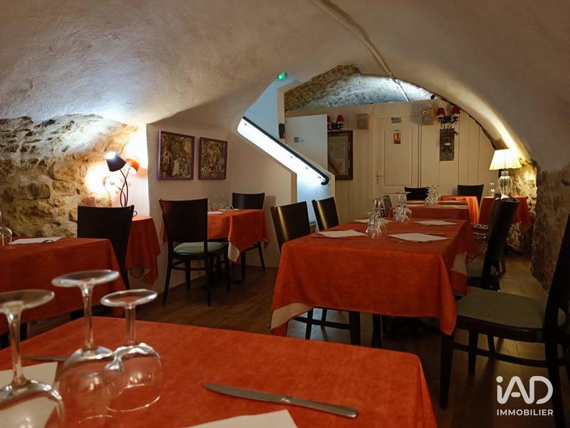 Local commercial - 122 m²