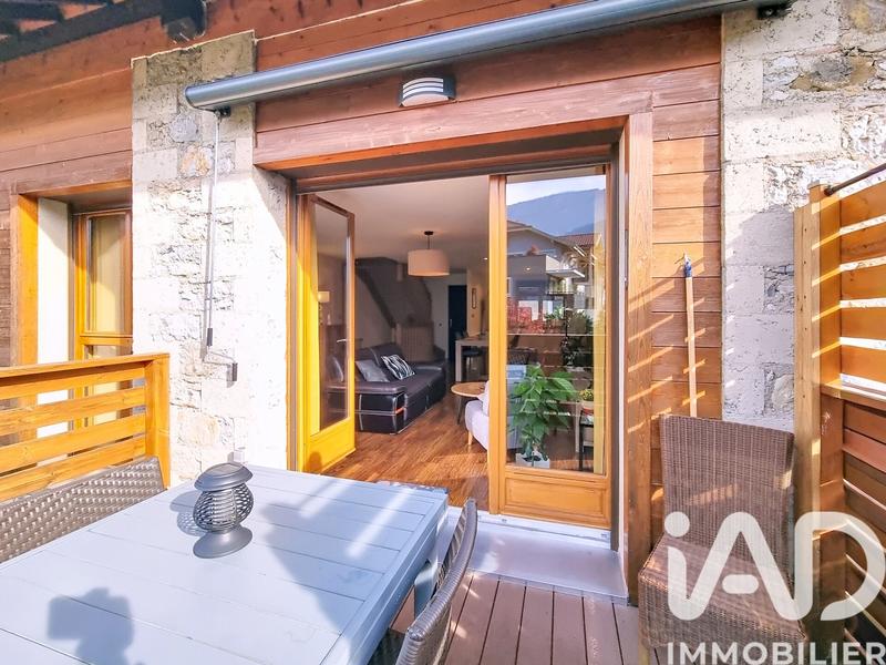 Appartement - 93 m² - 4 pièces