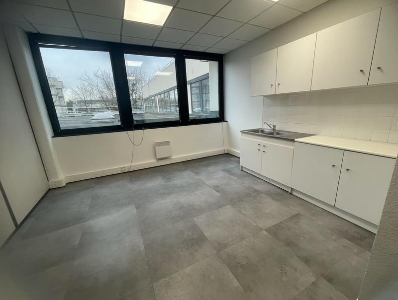 Bureau - 163 m²