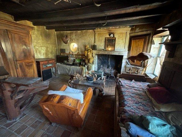 Maison ancienne - 105 m² - 4 pièces