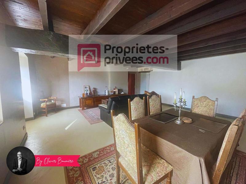 Maison - 216 m² - 6 pièces