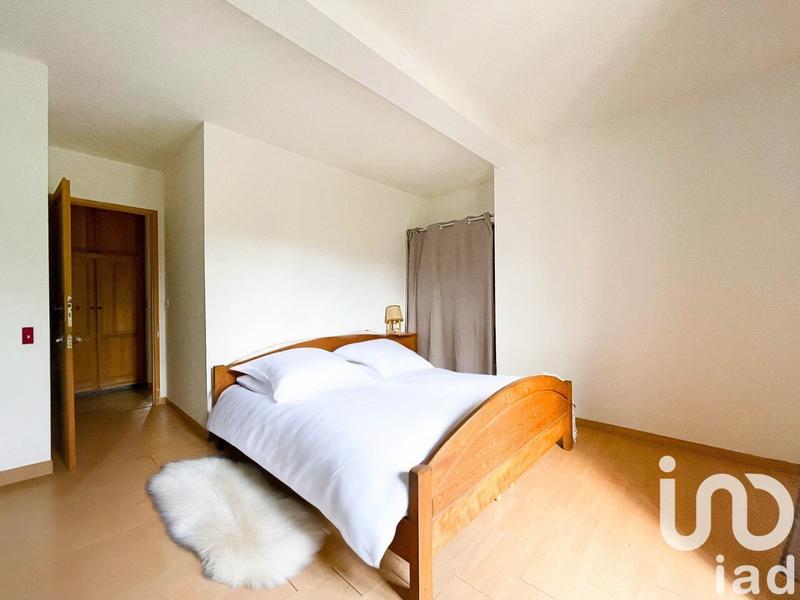 Maison - 142 m² - 7 pièces