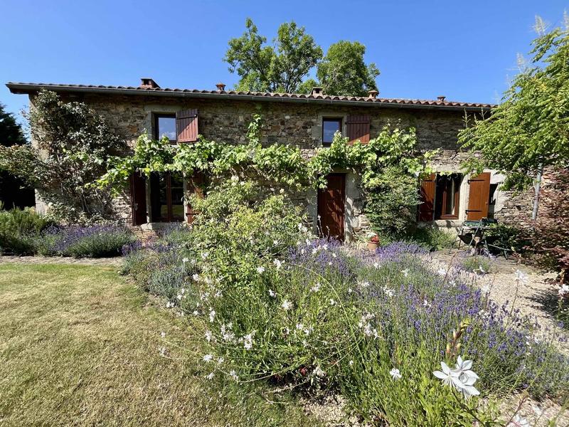 Maison - 185 m² - 4 pièces