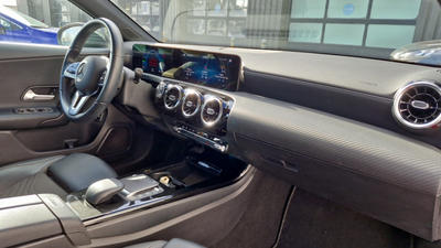 Mercedes Classe a Business 250 e 8g-dctline