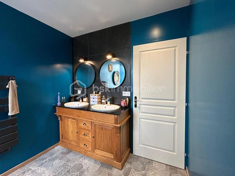 Maison traditionnelle - 126 m² - 5 pièces